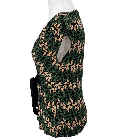 Diane von Fürstenberg Silk Blend Floral Tie-Front Top Size M Leaf Print GUC - Picture 5 of 12